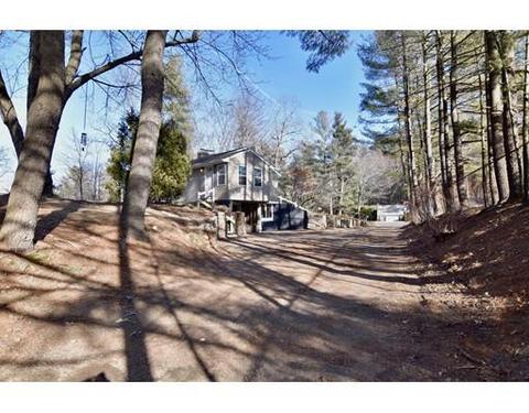 130 Cooley St, Springfield, MA 01128 photo 4