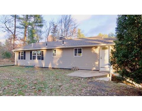 130 Cooley St, Springfield, MA 01128 photo 3