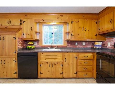 130 Cooley St, Springfield, MA 01128 photo 10