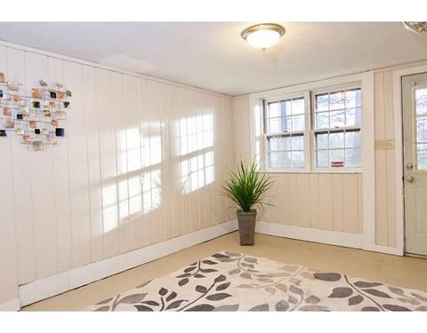 130 Cooley St, Springfield, MA 01128 photo 24
