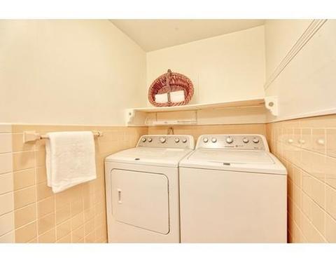 88 Loomis Dr, Chicopee, MA 01020 photo 10