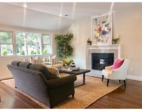 72 Oakcrest Rd, Needham, MA 02492 photo 6