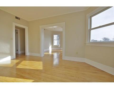 6 Chestnut St #1, Gloucester, MA 01930 photo 6