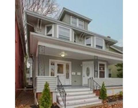 3 Broad St, Lynn, MA 01902 photo 1