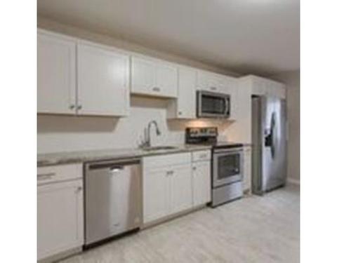3 Broad St, Lynn, MA 01902 photo 4