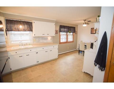 40 Gardner Rd, Chicopee, MA 01013 photo 11
