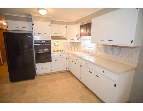 40 Gardner Rd, Chicopee, MA 01013 photo 12