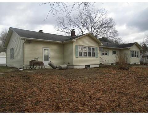 23 Tanner Rd, Webster, MA 01570 photo 4