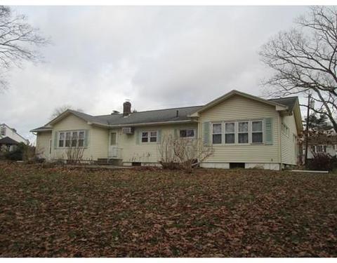 23 Tanner Rd, Webster, MA 01570 photo 3