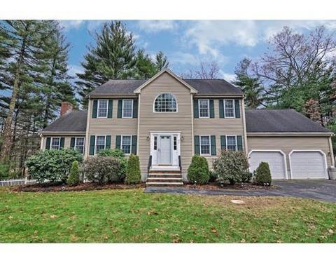 93 Juniper Hill Dr, Raynham, MA 02767 photo 2