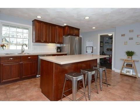 133 North St, Danvers, MA 01923 photo 8