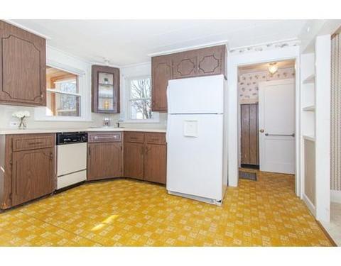 78 Summer St, Stoneham, MA 02180 photo 10