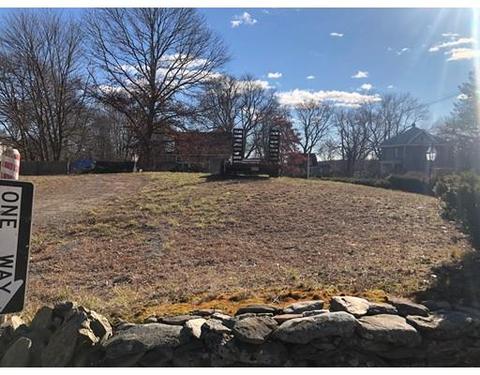 80 Phillips St, Hanson, MA 02341 photo 1