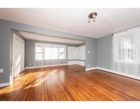 119 Onset Ave, Buzzards Bay, MA 02532 photo 3