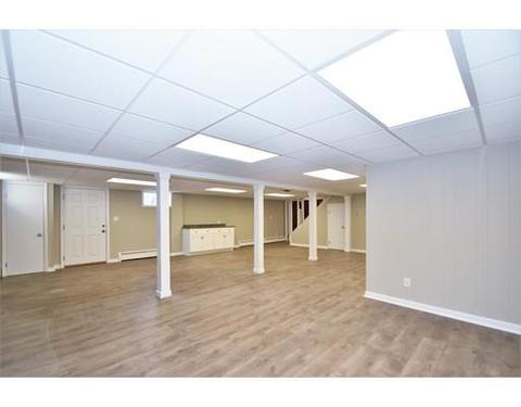19 Greenview Rd, Stoneham, MA 02180 photo 11