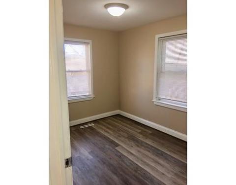 81 Maple St, Chicopee, MA 01020 photo 12