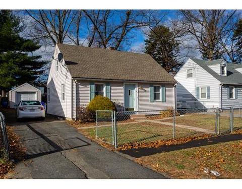 46 Pheland St, Springfield, MA 01109 photo 2