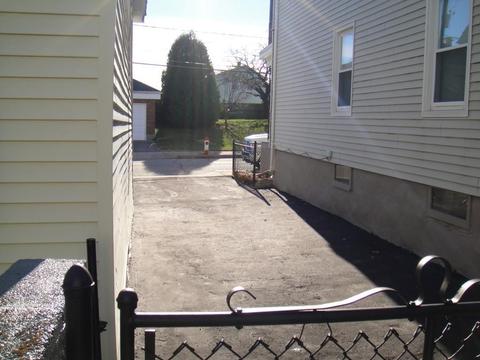 56 Gagnon St, Fall River, MA 02723 photo 5
