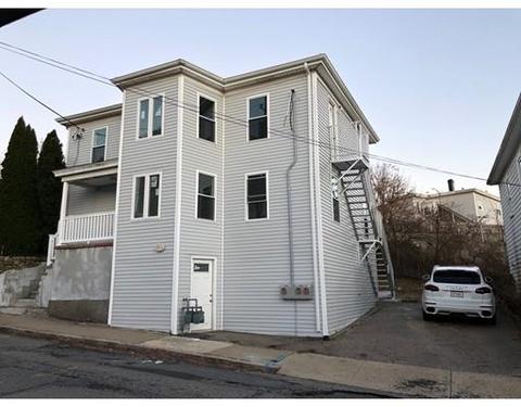 90 Cash St, Fall River, MA 02723 photo 1