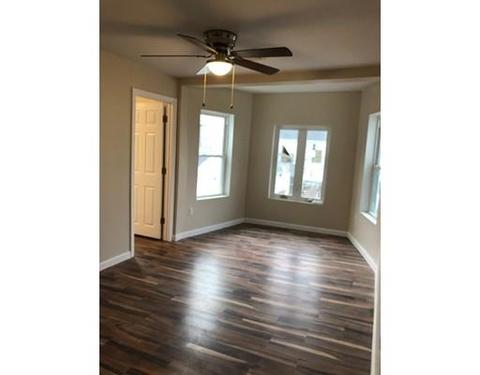 90 Cash St, Fall River, MA 02723 photo 5