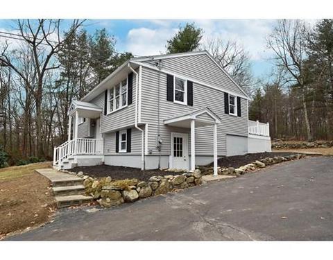 79 Webster St, Douglas, MA 01516 photo 2