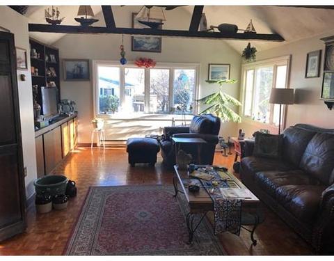 7 Exeter St, Randolph, MA 02368 photo 2