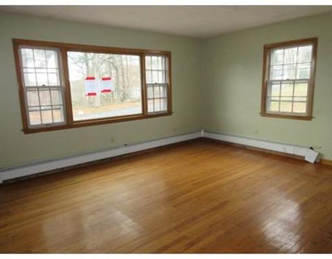 2 4th Ave, Dudley, MA 01571 photo 7