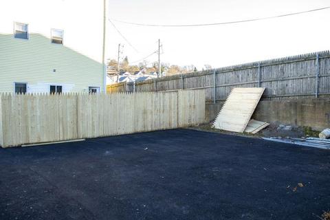 1576 N Main St, Fall River, MA 02720 photo 29