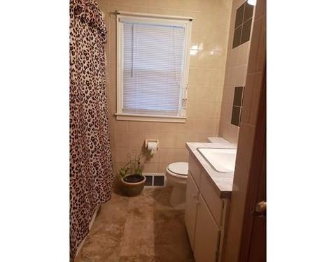27 Timothy Cir, Springfield, MA 01119 photo 5