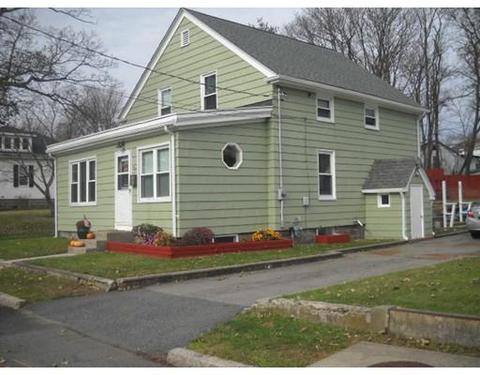 124 Riverview St, Fall River, MA 02724 photo 1