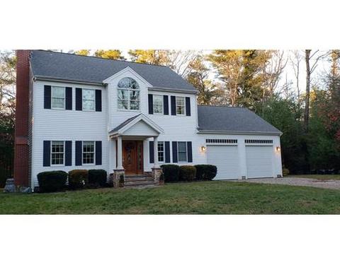 97 Blue Castle Dr, Mashpee, MA 02649 photo 1