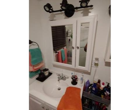 91 Bowen St, Fall River, MA 02724 photo 9