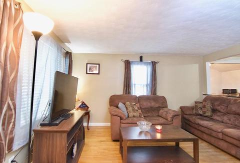74 Brighton St, Springfield, MA 01118 photo 15