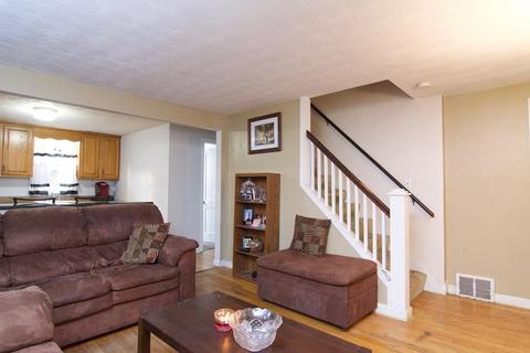 74 Brighton St, Springfield, MA 01118 photo 13