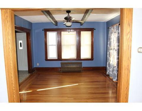 56 Sycamore St, Everett, MA 02149 photo 4