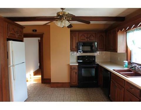 56 Sycamore St, Everett, MA 02149 photo 8