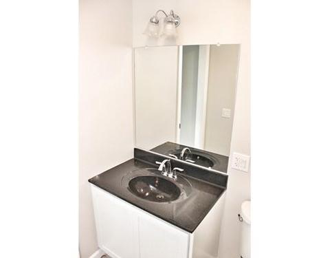11 S Maxwell Ct, Worcester, MA 01607 photo 17