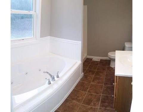 195 River Rd E, Berlin, MA 01503 photo 14