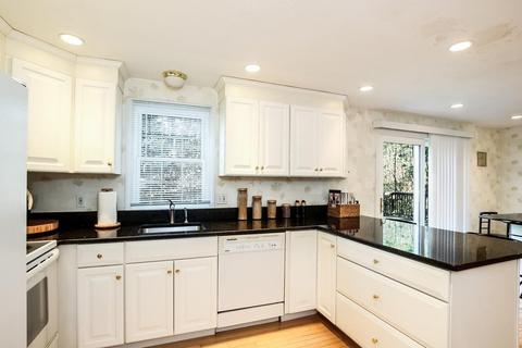 9 Wintergreen Rd, Mashpee, MA 02649 photo 5