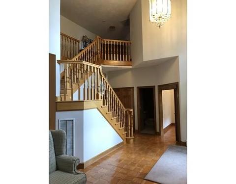 75 Avalon Dr, Taunton, MA 02780 photo 5