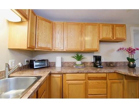 70 Lucerne Rd, Springfield, MA 01119 photo 11