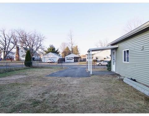 70 Lucerne Rd, Springfield, MA 01119 photo 7