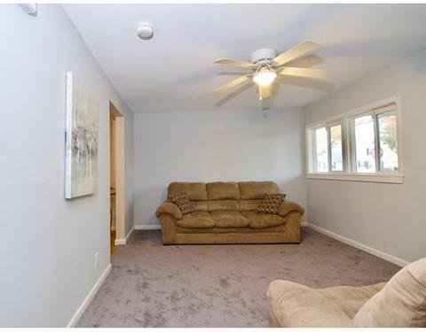 70 Lucerne Rd, Springfield, MA 01119 photo 17