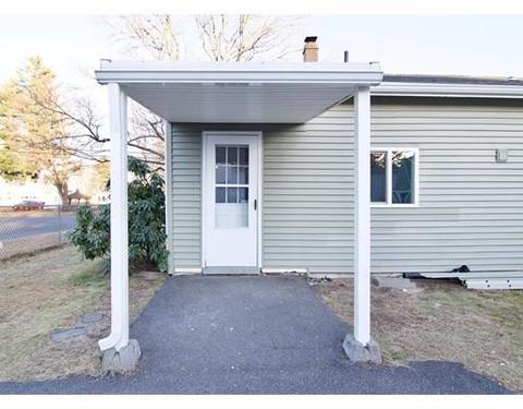 70 Lucerne Rd, Springfield, MA 01119 photo 6
