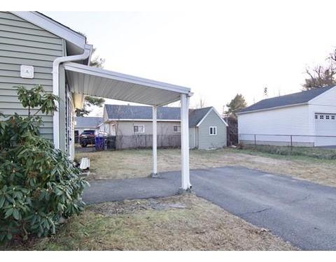 70 Lucerne Rd, Springfield, MA 01119 photo 4