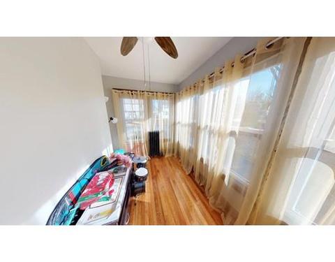 112 Leavitt St, Springfield, MA 01109 photo 4