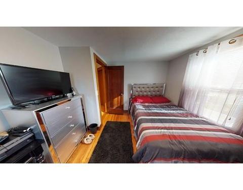 112 Leavitt St, Springfield, MA 01109 photo 9