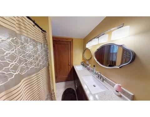 112 Leavitt St, Springfield, MA 01109 photo 8