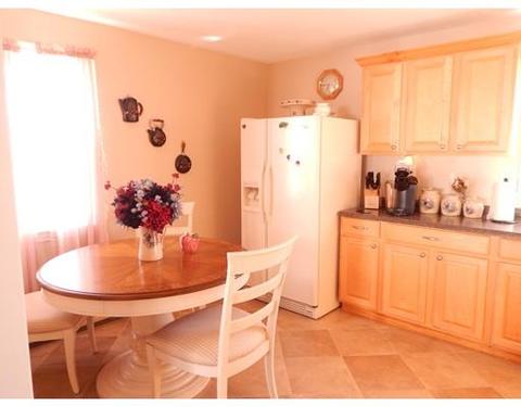 99 Orswell St, Fall River, MA 02724 photo 7
