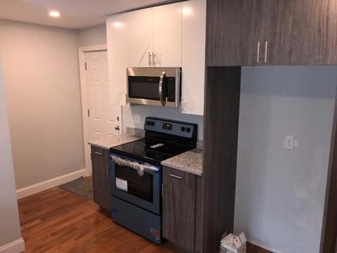 50 Linden St, Everett, MA 02149 photo 4